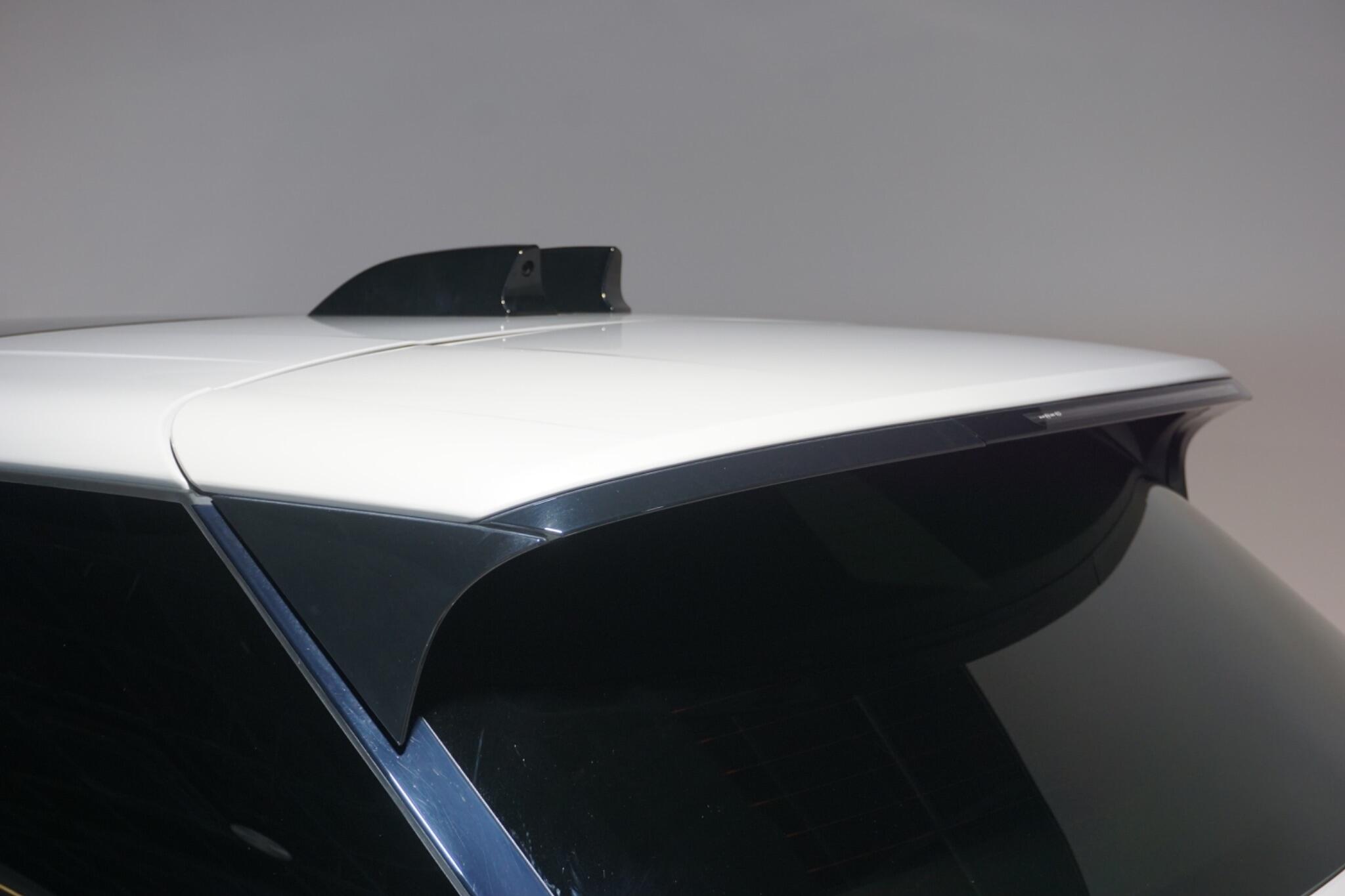 Land Rover Range Rover Sport 3.0 D300 MHEV Dynamic SE SUV 5dr Diesel Auto 4WD Euro 6 (s/s) (300 ps)